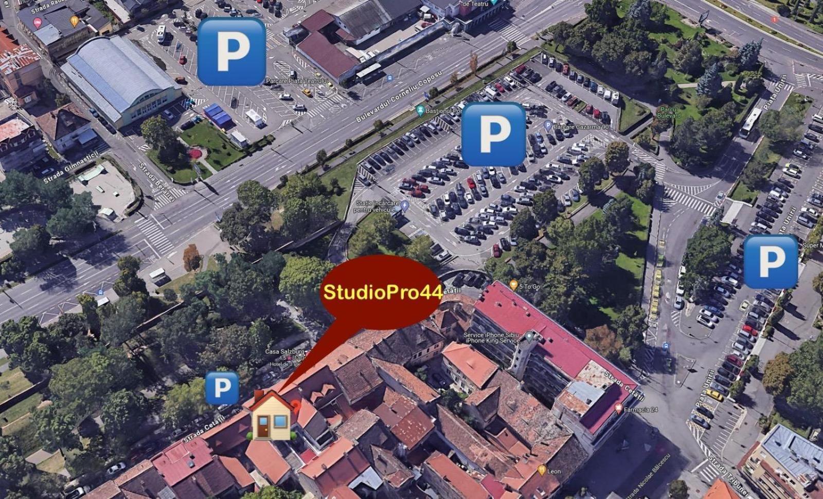 Studiopro44 锡比乌 外观 照片
